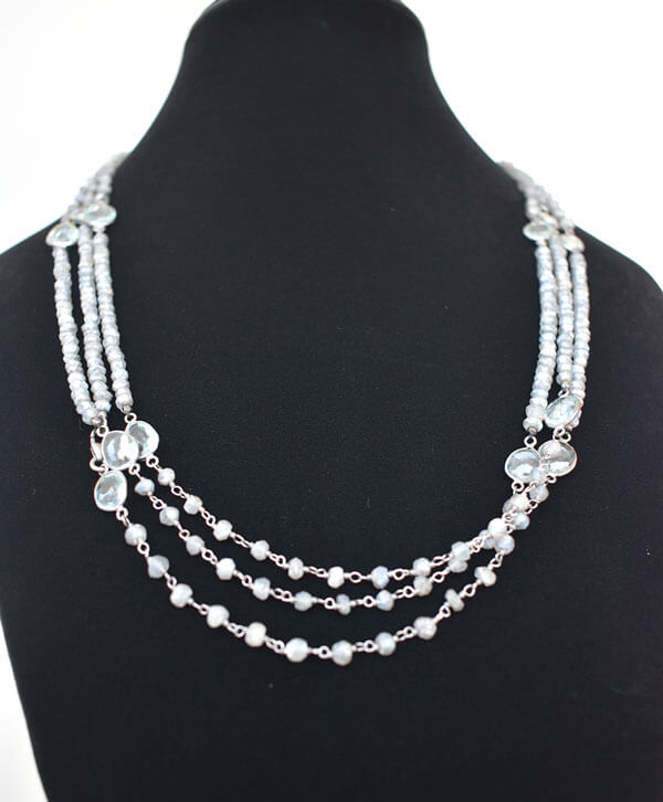 Frozen Gleam Necklace