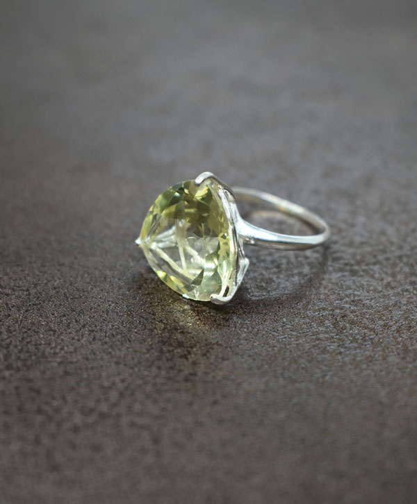 Lemon Quartz Ring