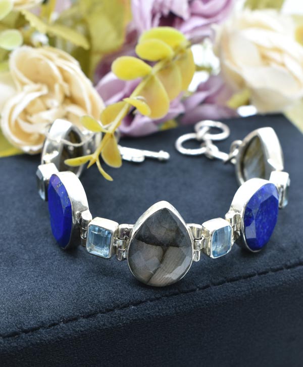 Droplet Design Multistone Bracelet