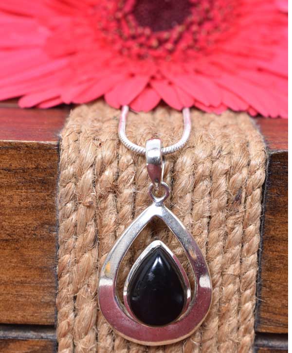 Black Velvet Drop