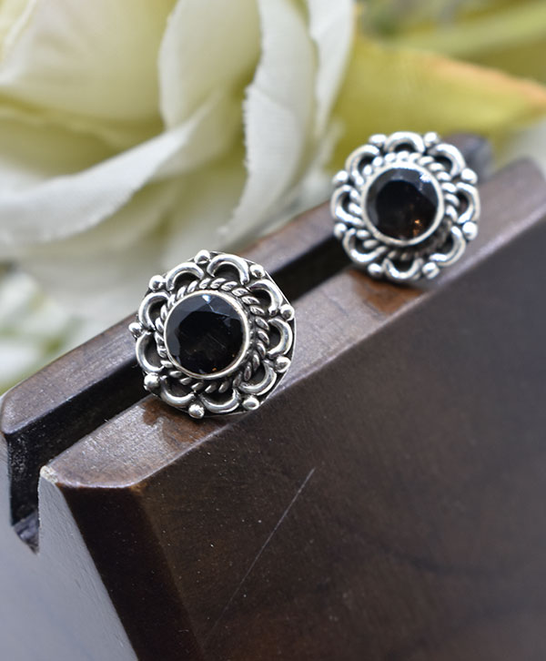 Royal Smokey Studs