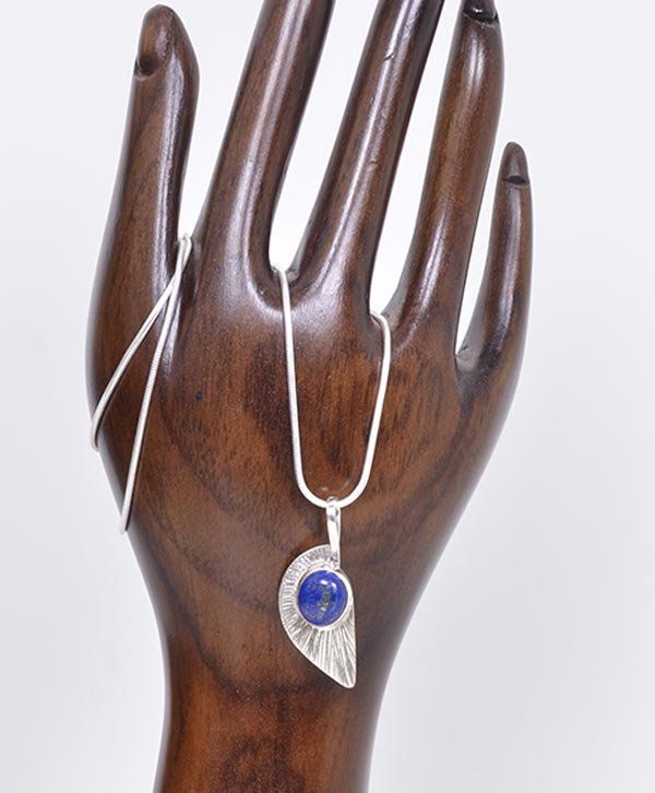 Blue Aura Leaf