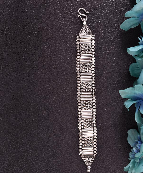 Royal Link Bracelet