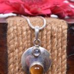 Tiger Eye Shield