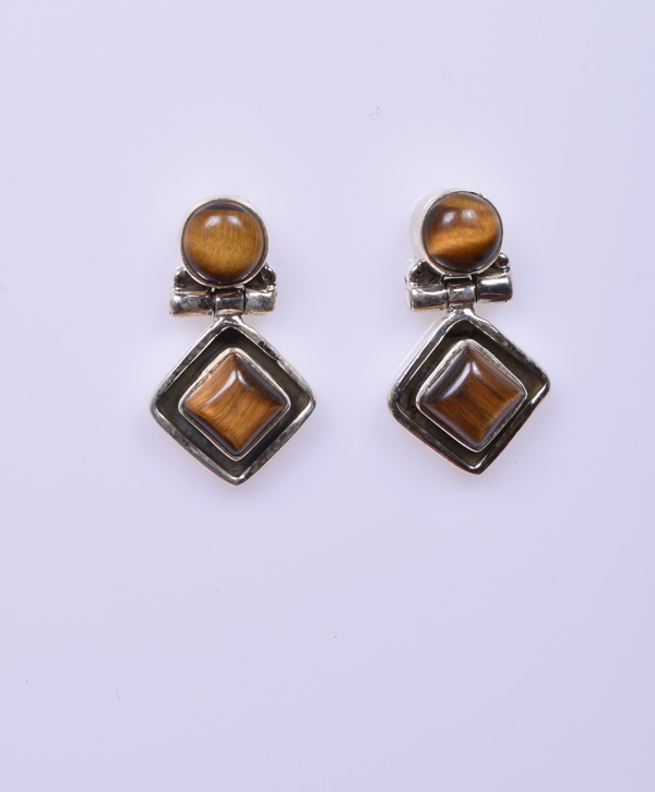 Tiger Eye Duo