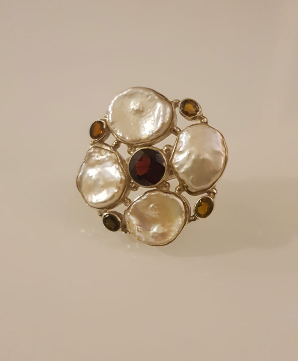 Pearl Petal