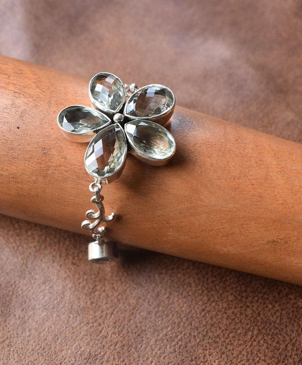 Green Amethyst Flower Bracelet - Platear