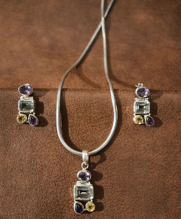 Trinity Bloom Gem Set