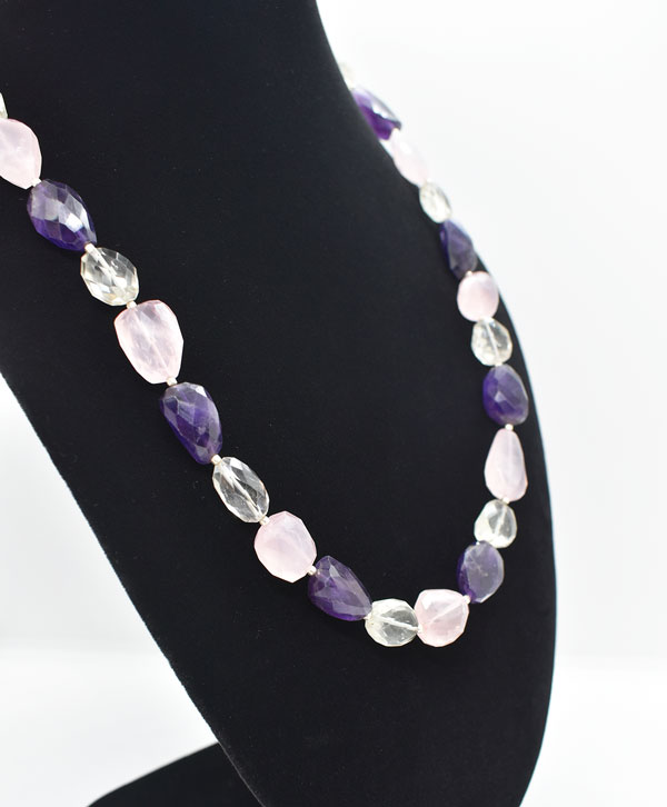 Trinity Glow Necklace