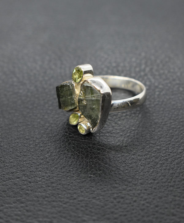 Peridot Mixed Metal Gemstone Ring, – Madelynn Cassin Designs