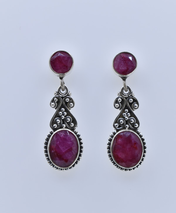 Ruby & Silver Earrings - Platear