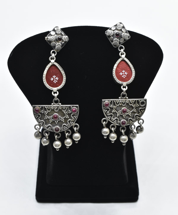 Gold Plated Jadau Punjabi Traditional Jewellery Earrings Long Jhumka J0296  - muteyaar.com