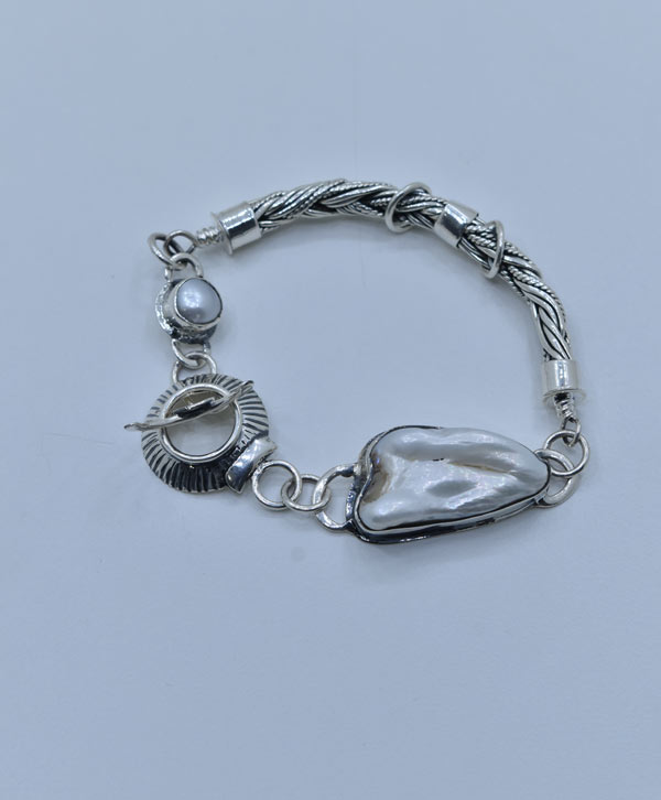 Designer Pearl & Silver Bracelet - Platear