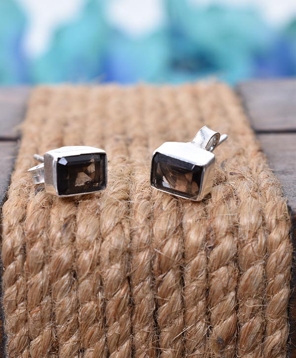 Smokey Cubes