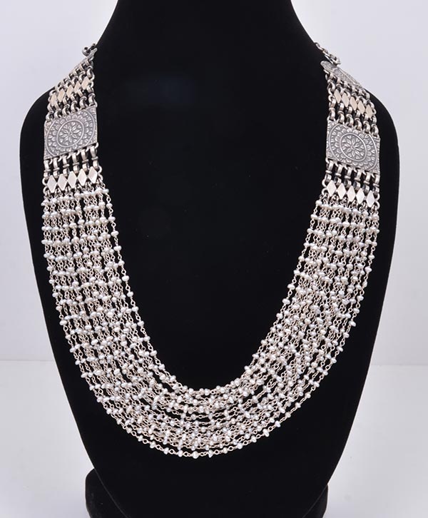 Traditional Royal Style Necklace - Platear