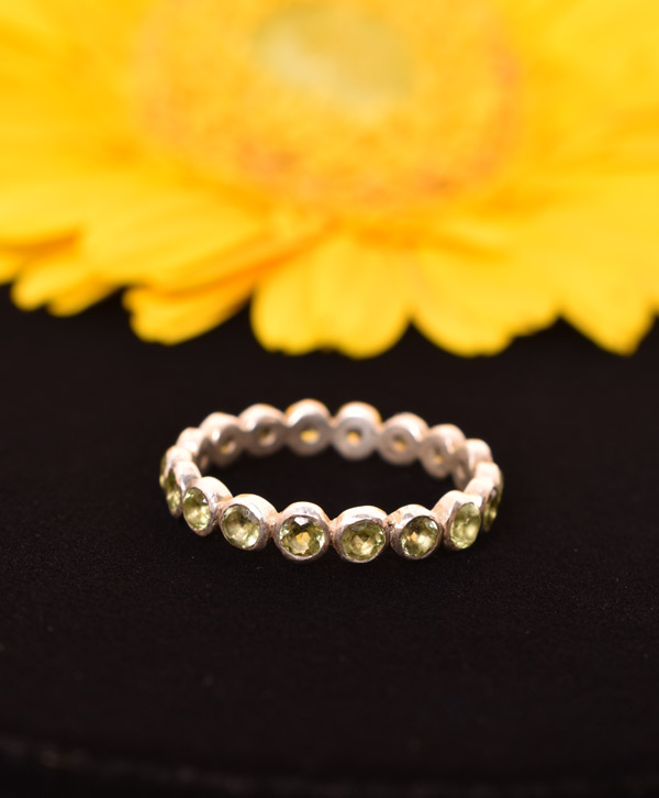 Olive Bloom