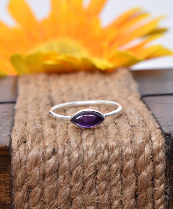 Amethyst Point Crystal Ring – The Spiritual Planet