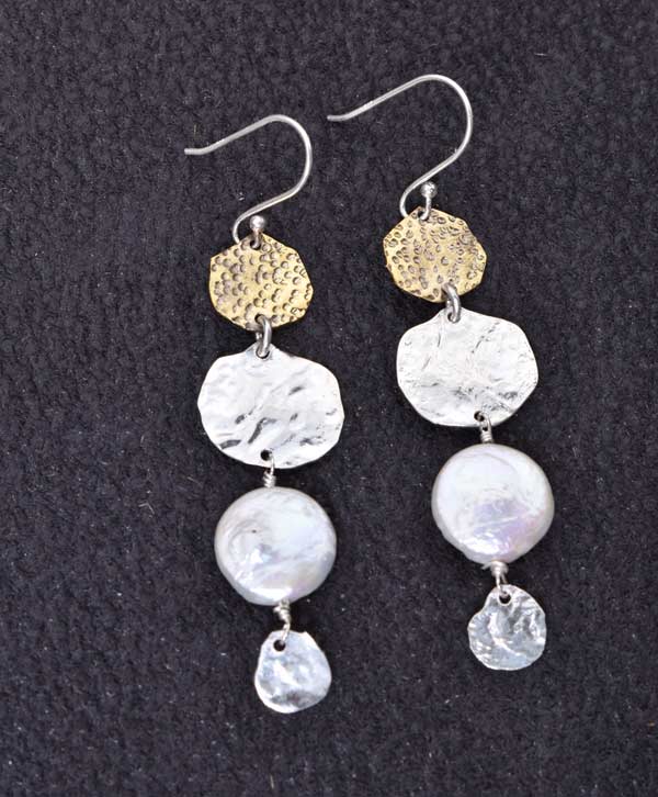 Pearl Hanging Earrings - Platear