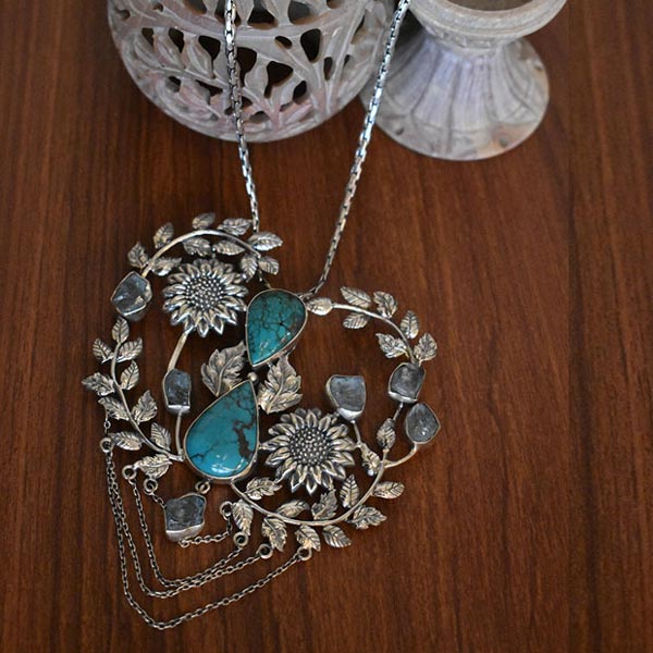 Modern Necklace Jewellery For Women