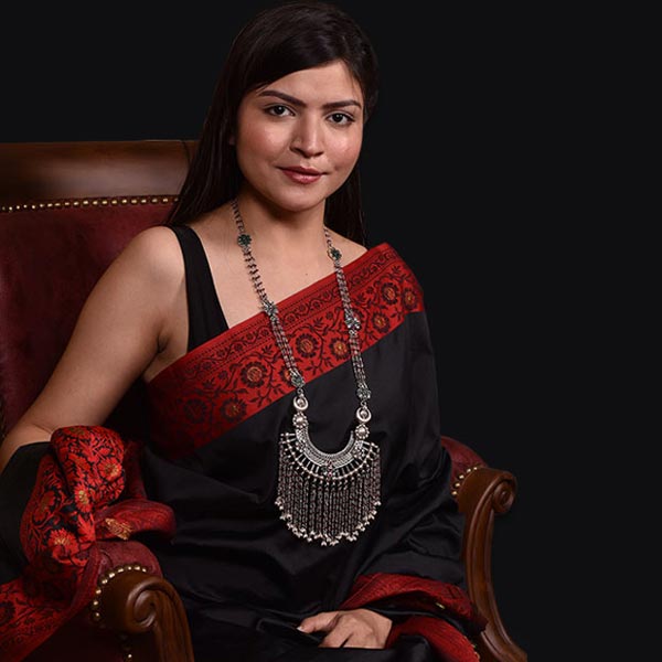 Traditional Jewellery Necklace For Women
