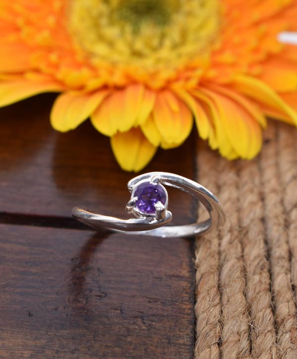 Twilight Curve Ring